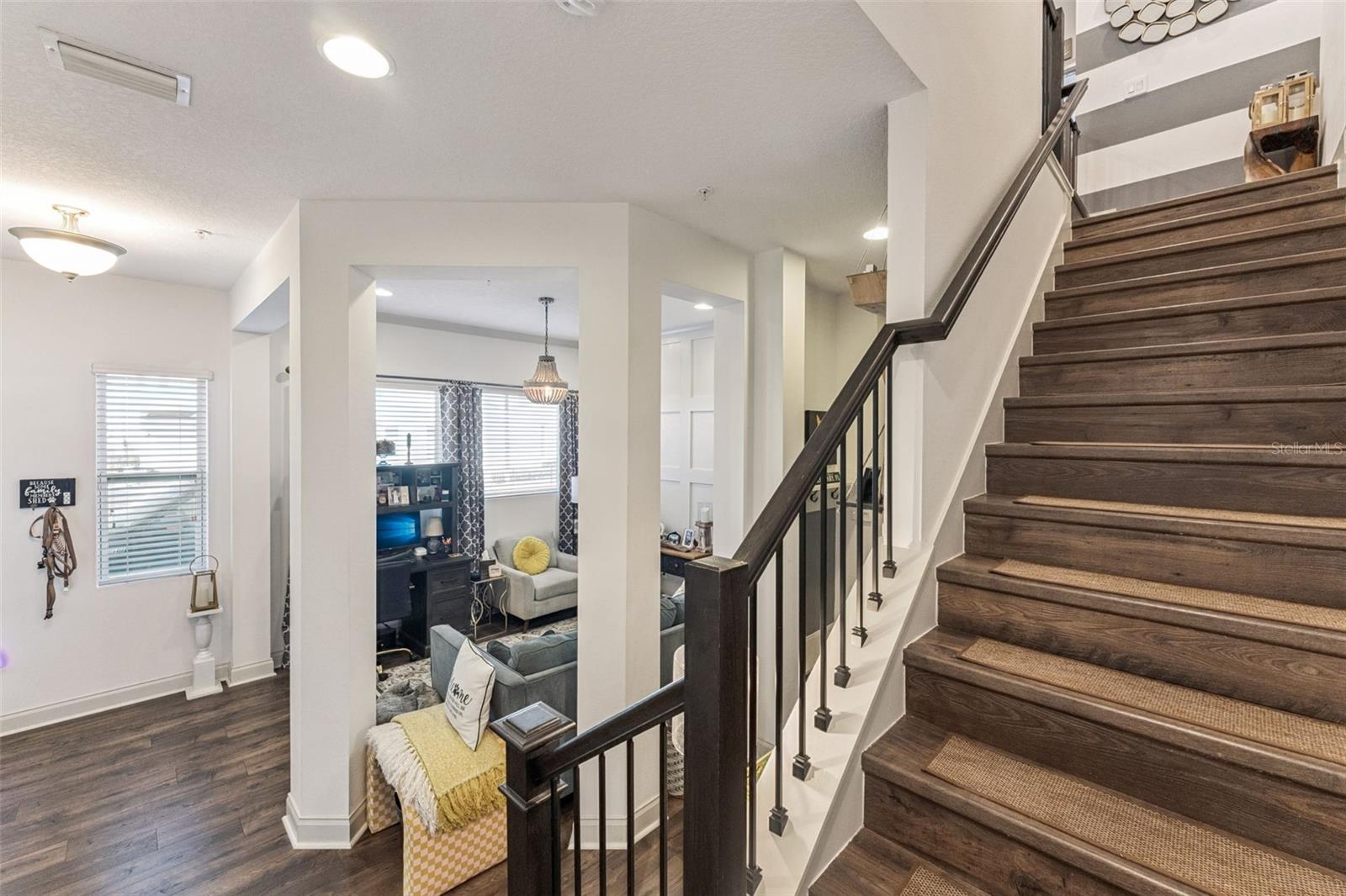 1015 LYCHEE CT
