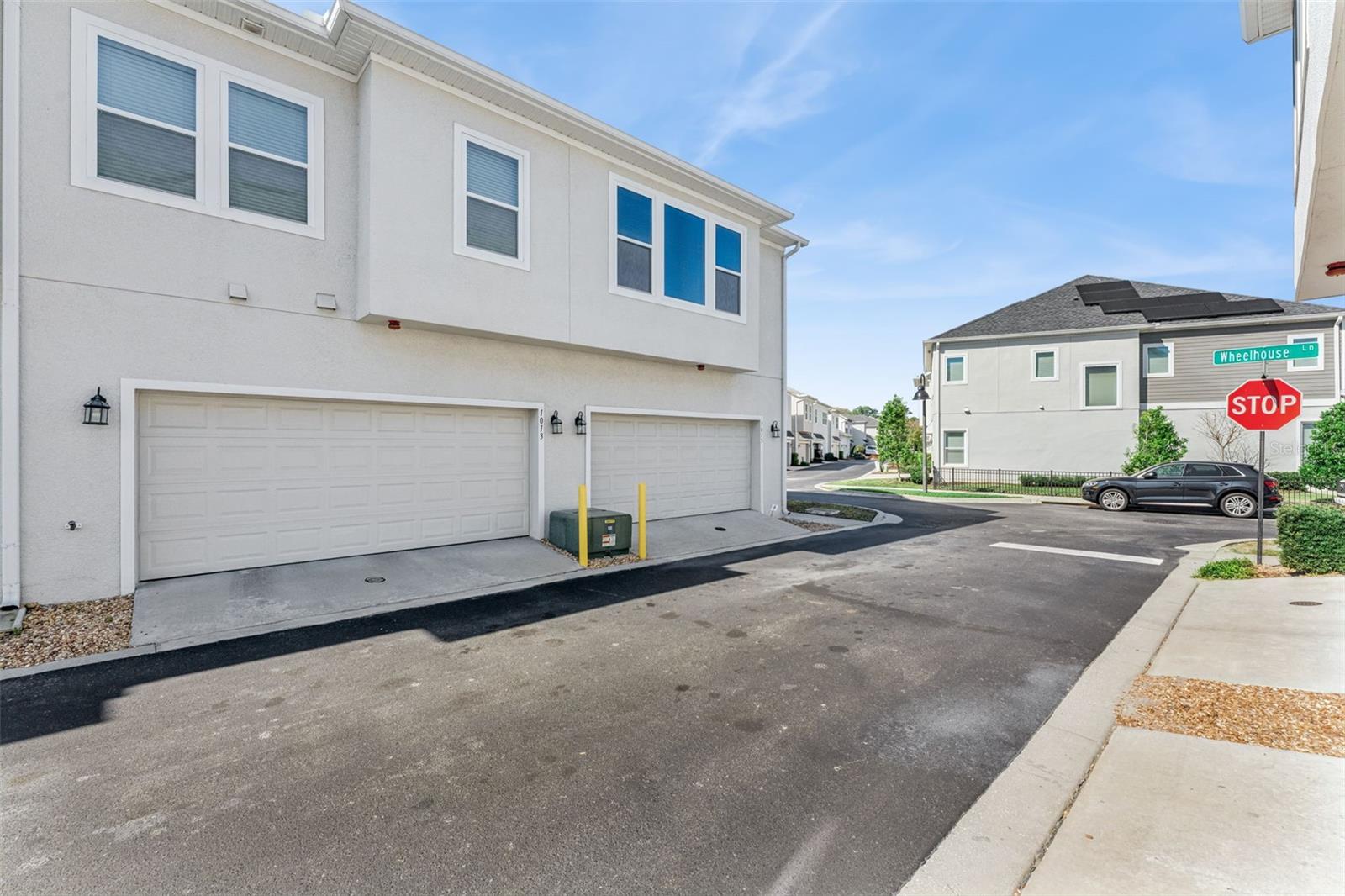 1015 LYCHEE CT