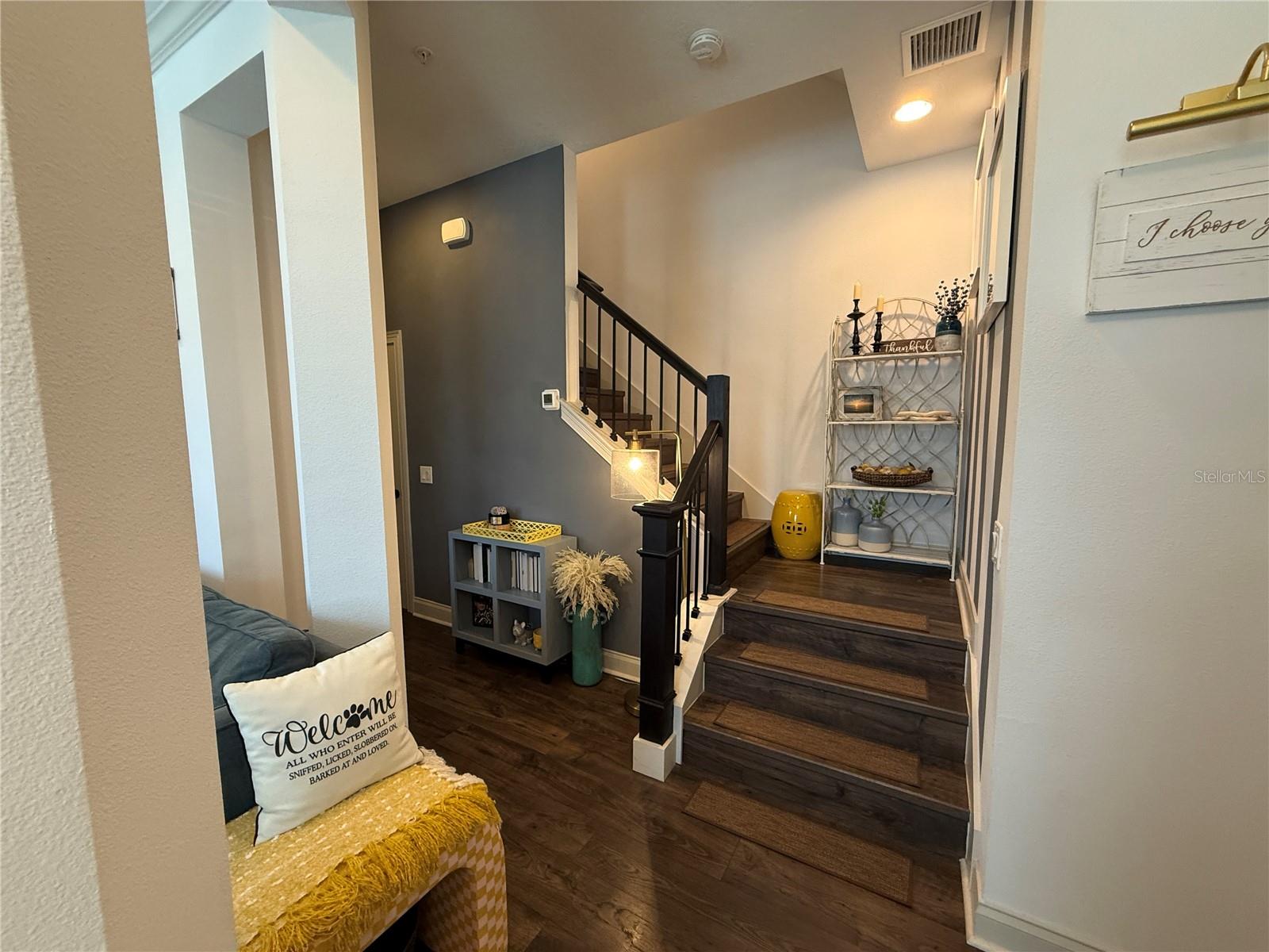 1015 LYCHEE CT