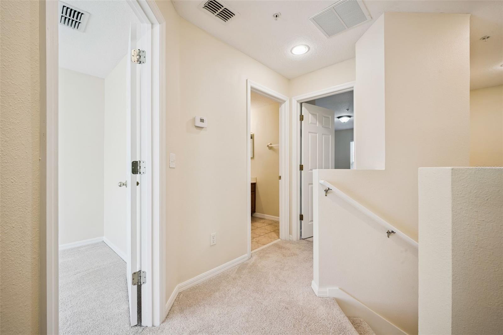 952 DAVENWOOD CT