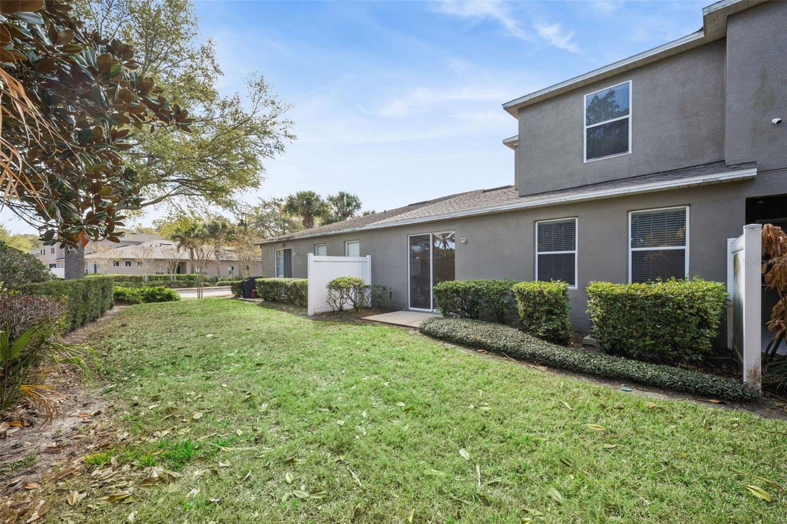 952 DAVENWOOD CT