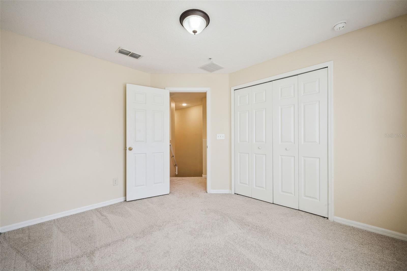 952 DAVENWOOD CT