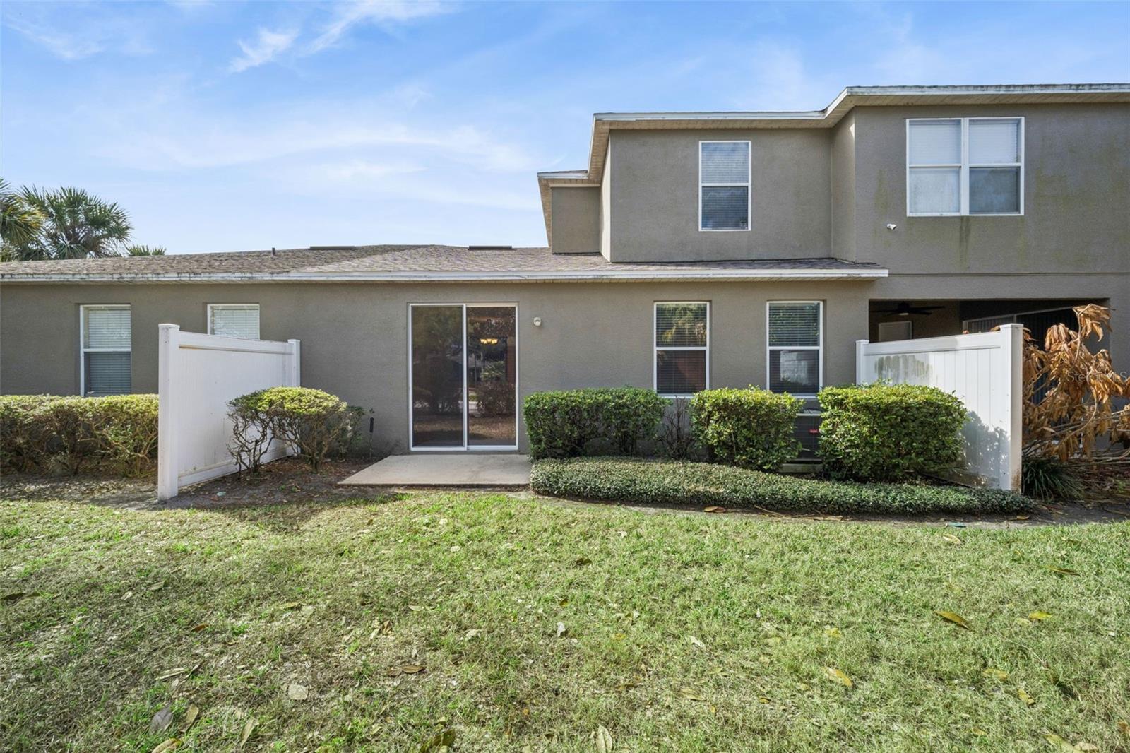 952 DAVENWOOD CT
