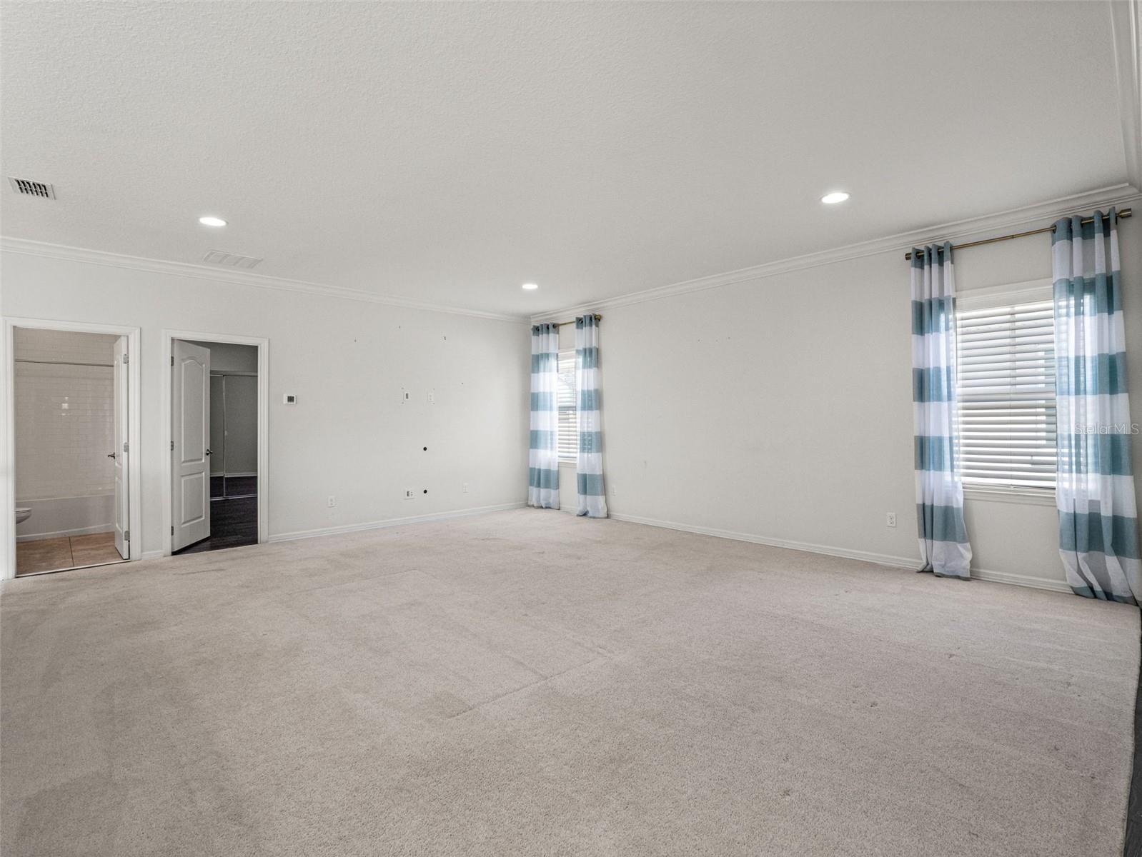12515 BOVET AVE