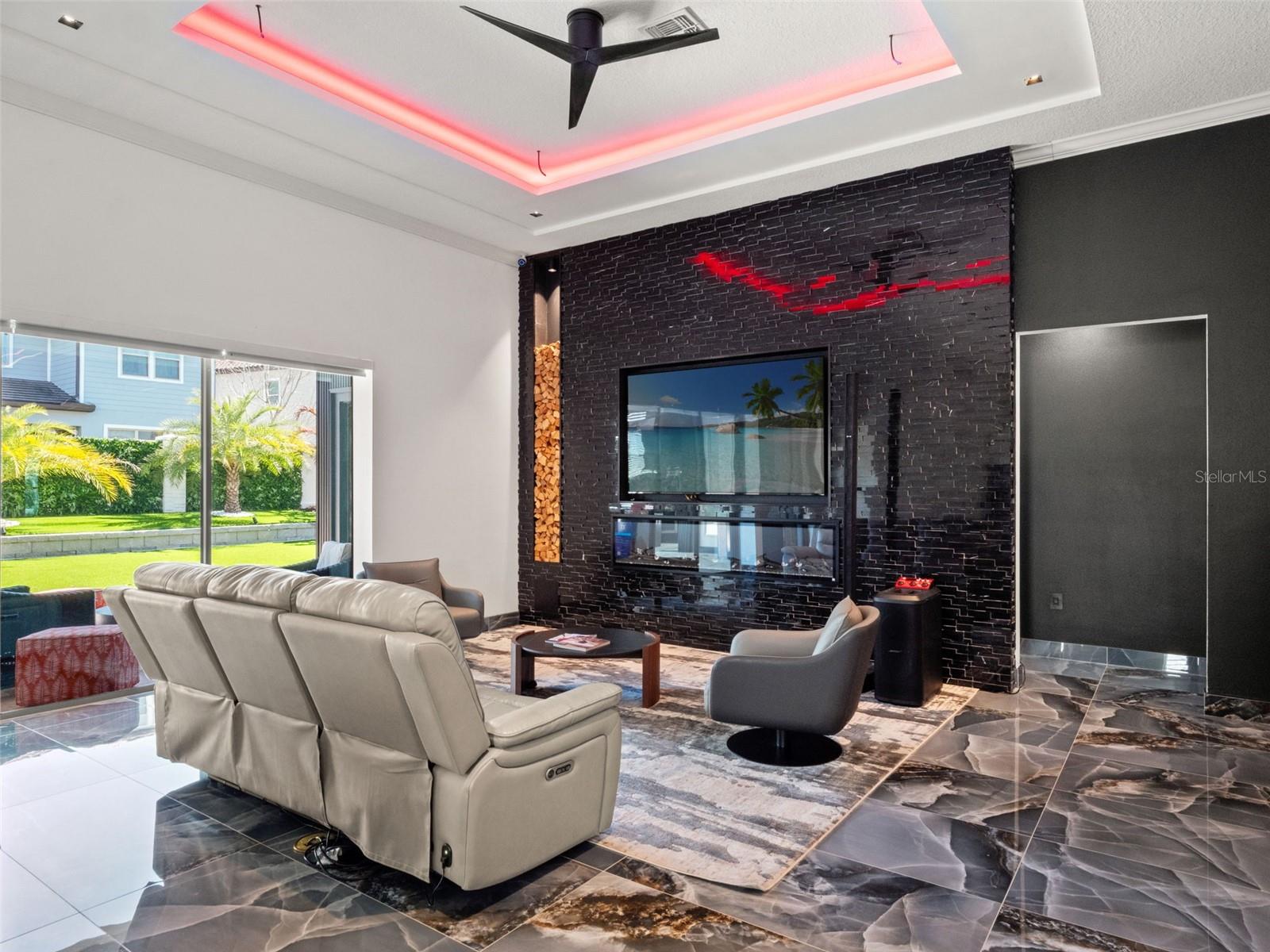 9225 HANGING VINE CT