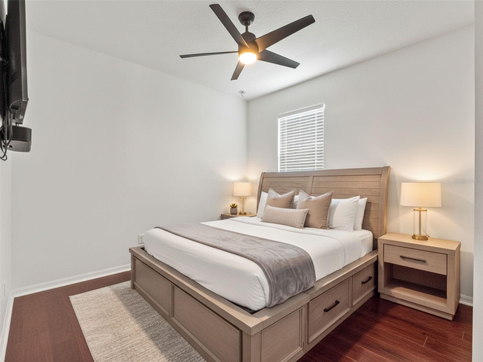 9225 HANGING VINE CT