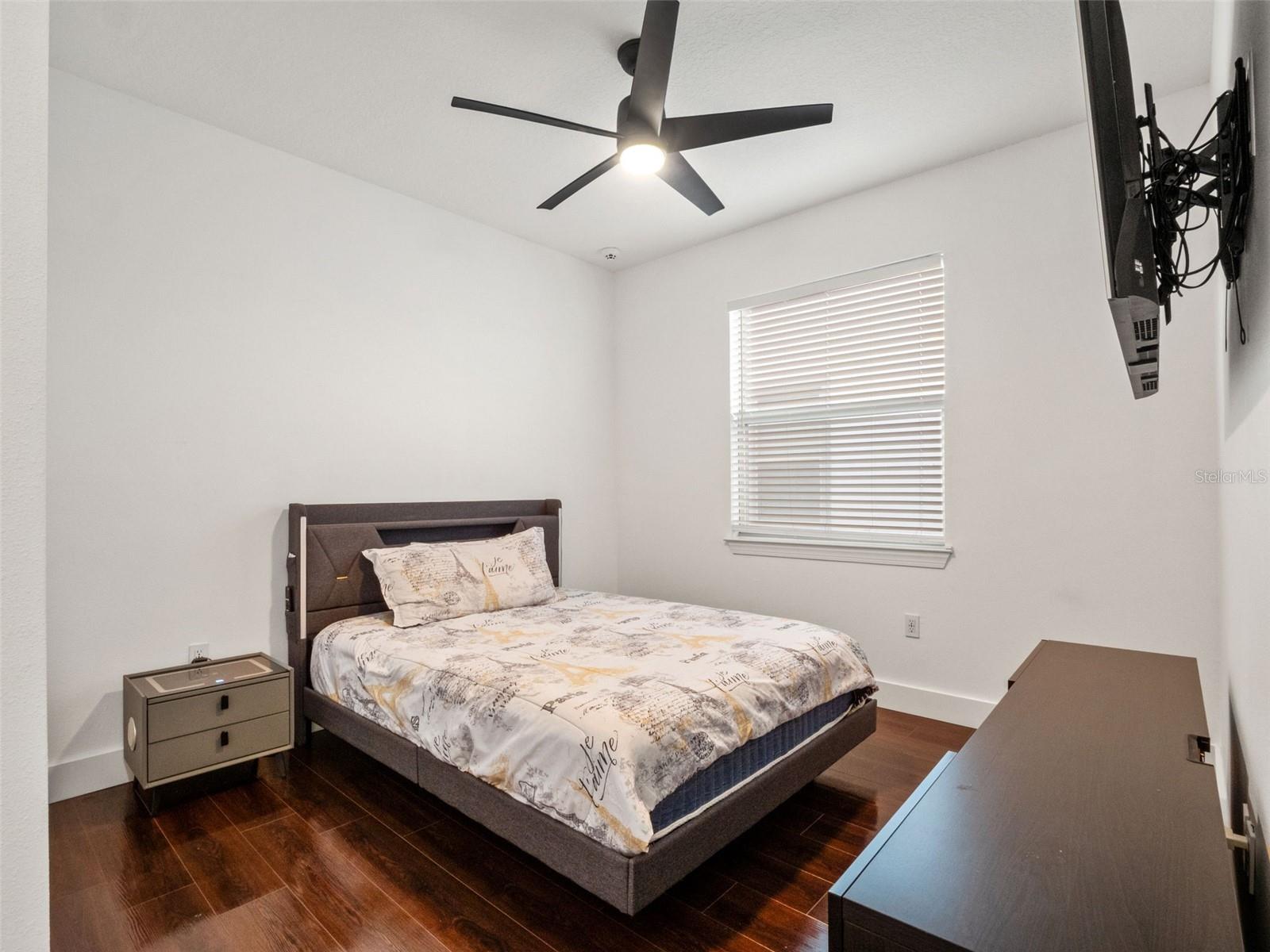 9225 HANGING VINE CT