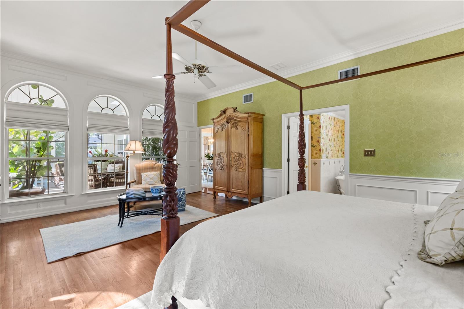 1130 PARK NORTH PLACE