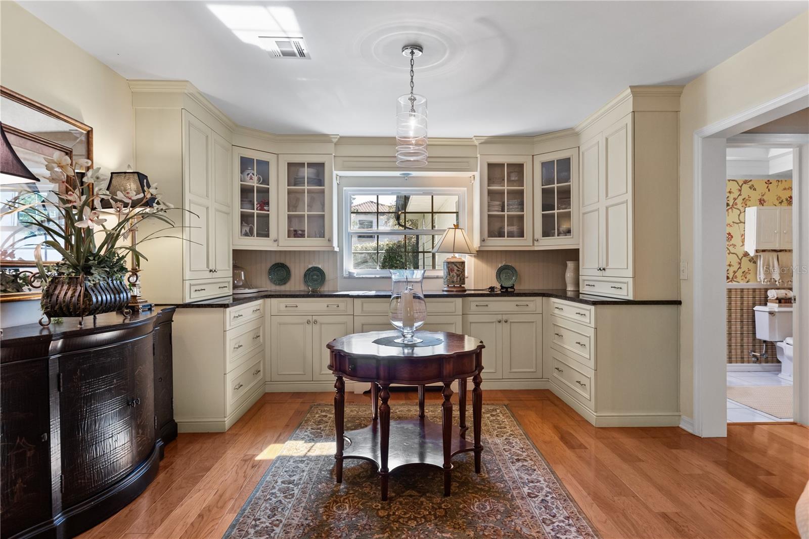 1130 PARK NORTH PLACE