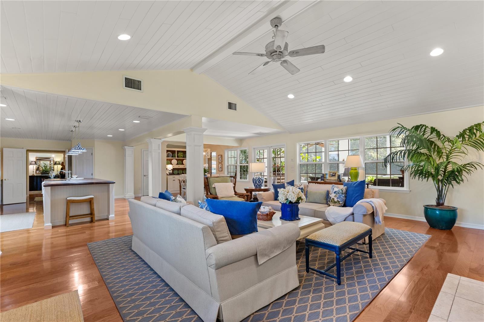 1130 PARK NORTH PLACE