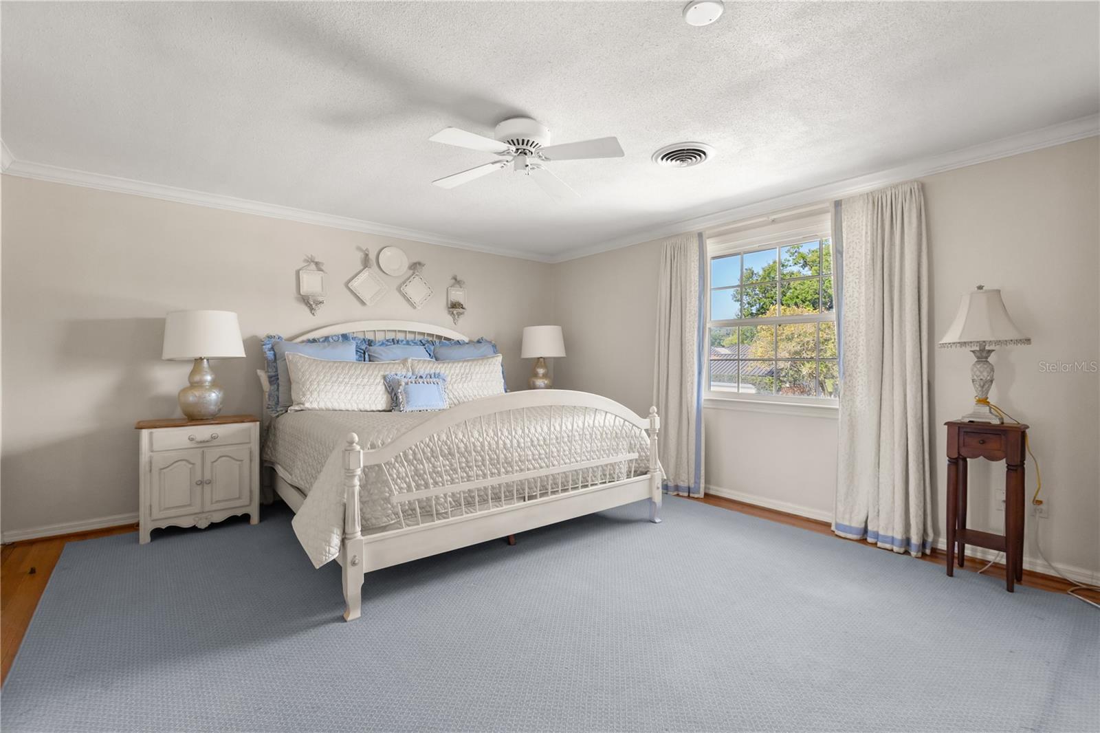 1130 PARK NORTH PLACE