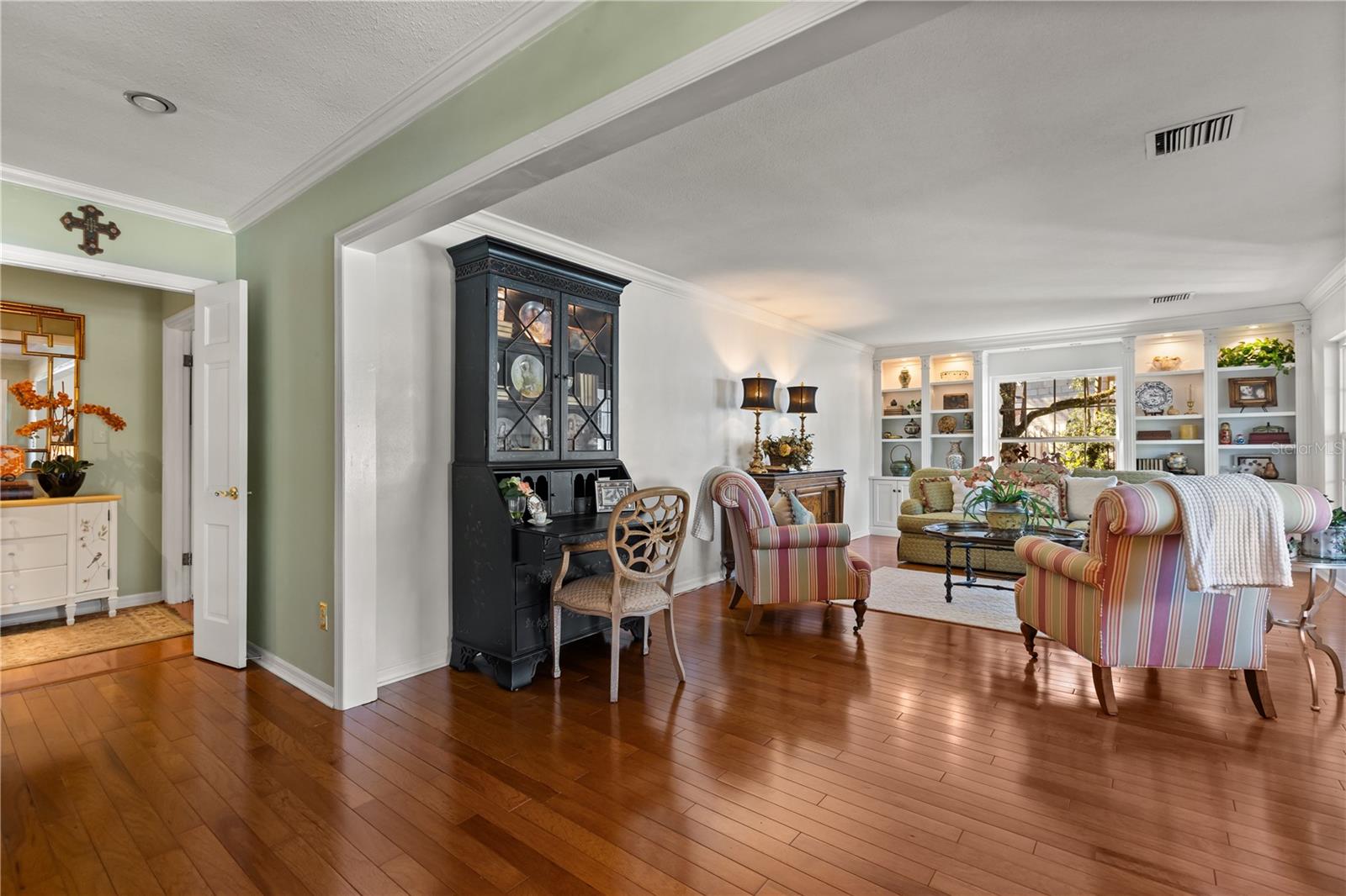 1130 PARK NORTH PLACE