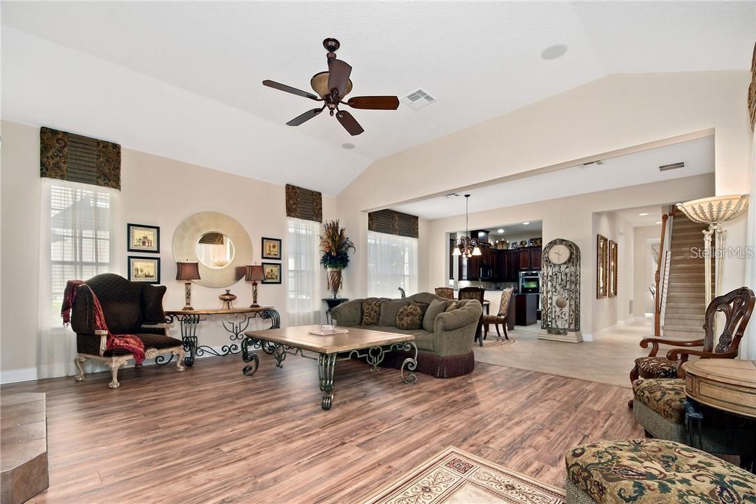 11419 CAMDEN PARK DR