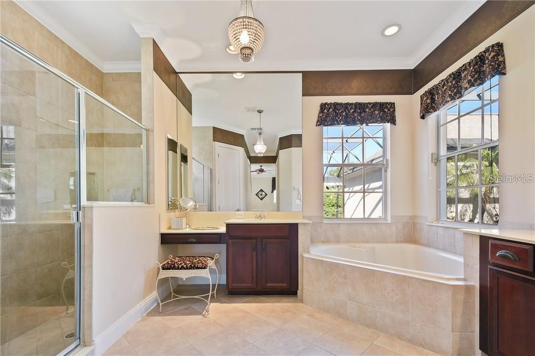 11419 CAMDEN PARK DR