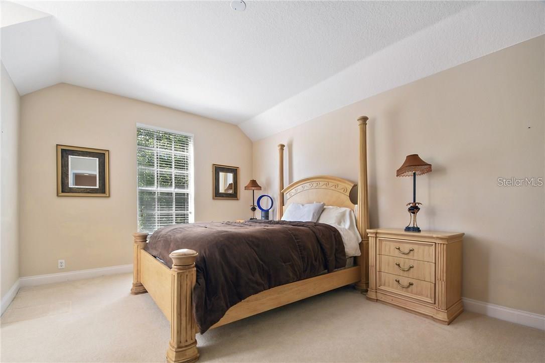 11419 CAMDEN PARK DR