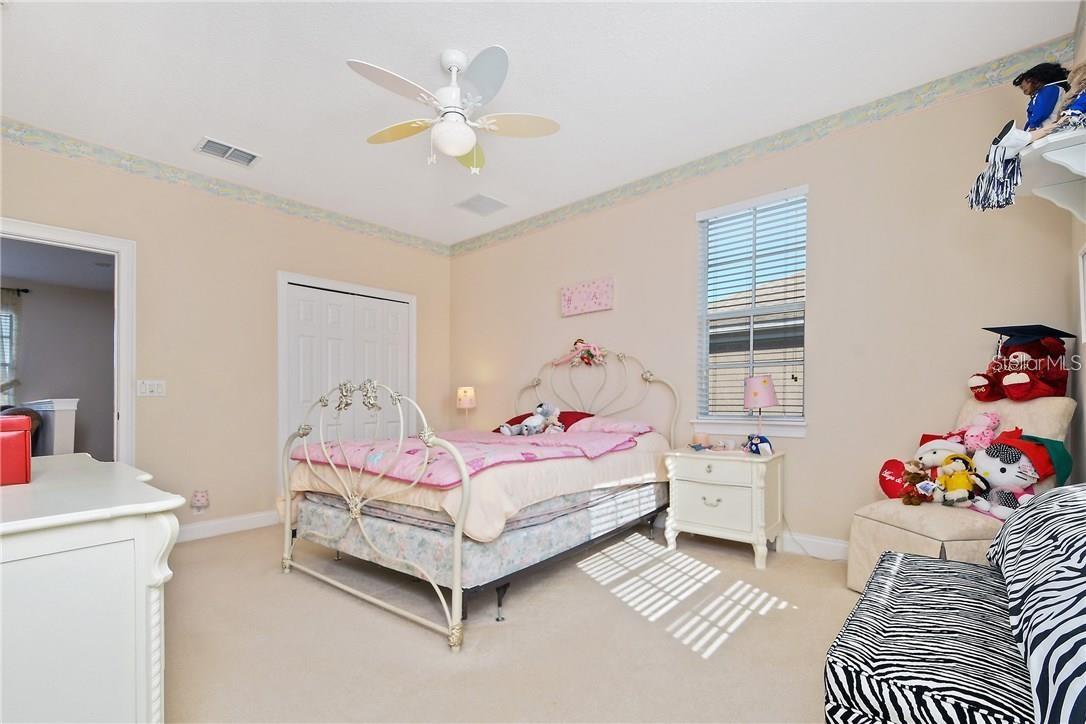 11419 CAMDEN PARK DR