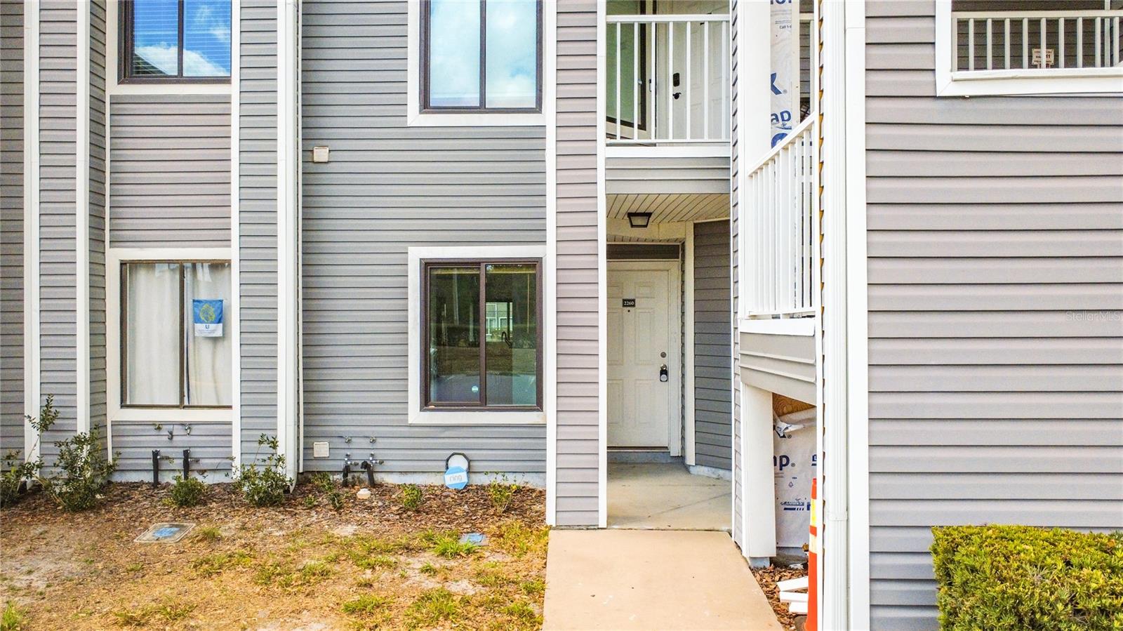 2260 GRENWICH AVE #2260