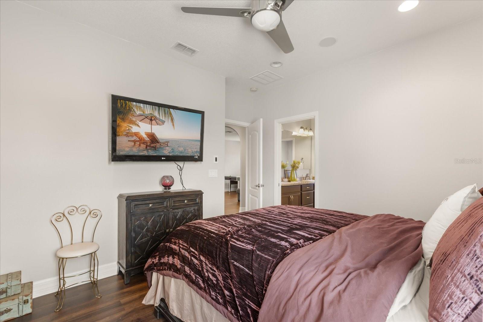 1591 CANOPY PASTURE DR