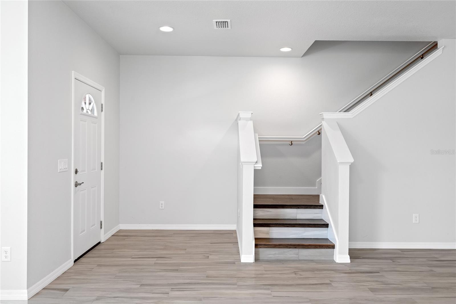 537 SUNBRANCH LN