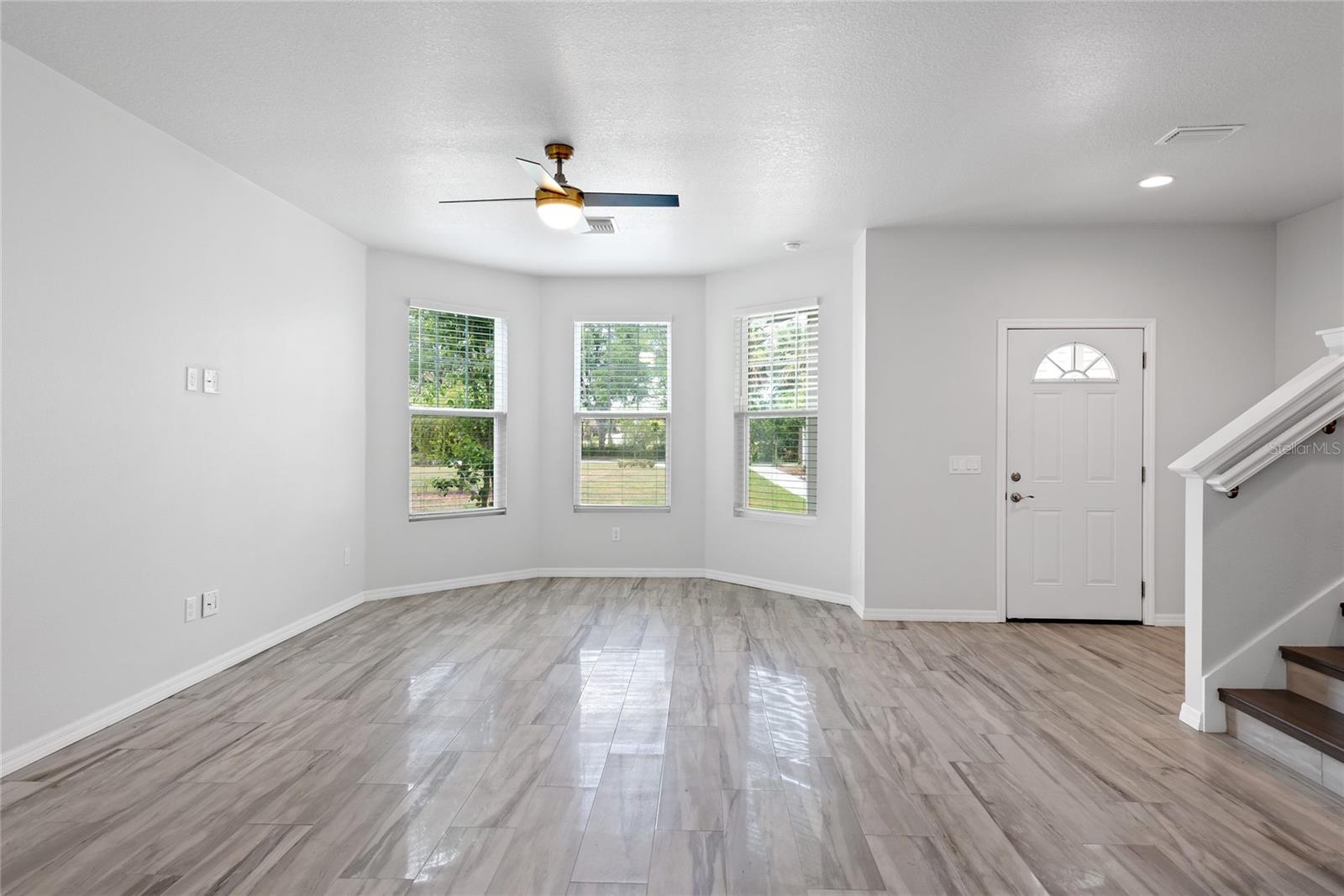 537 SUNBRANCH LN