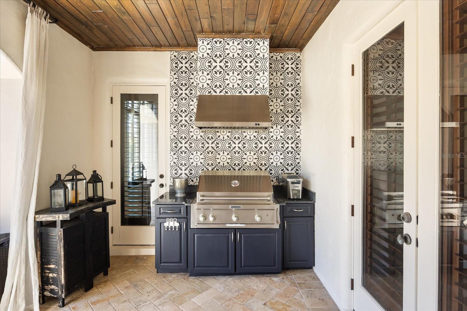 12411 MONTALCINO CIR