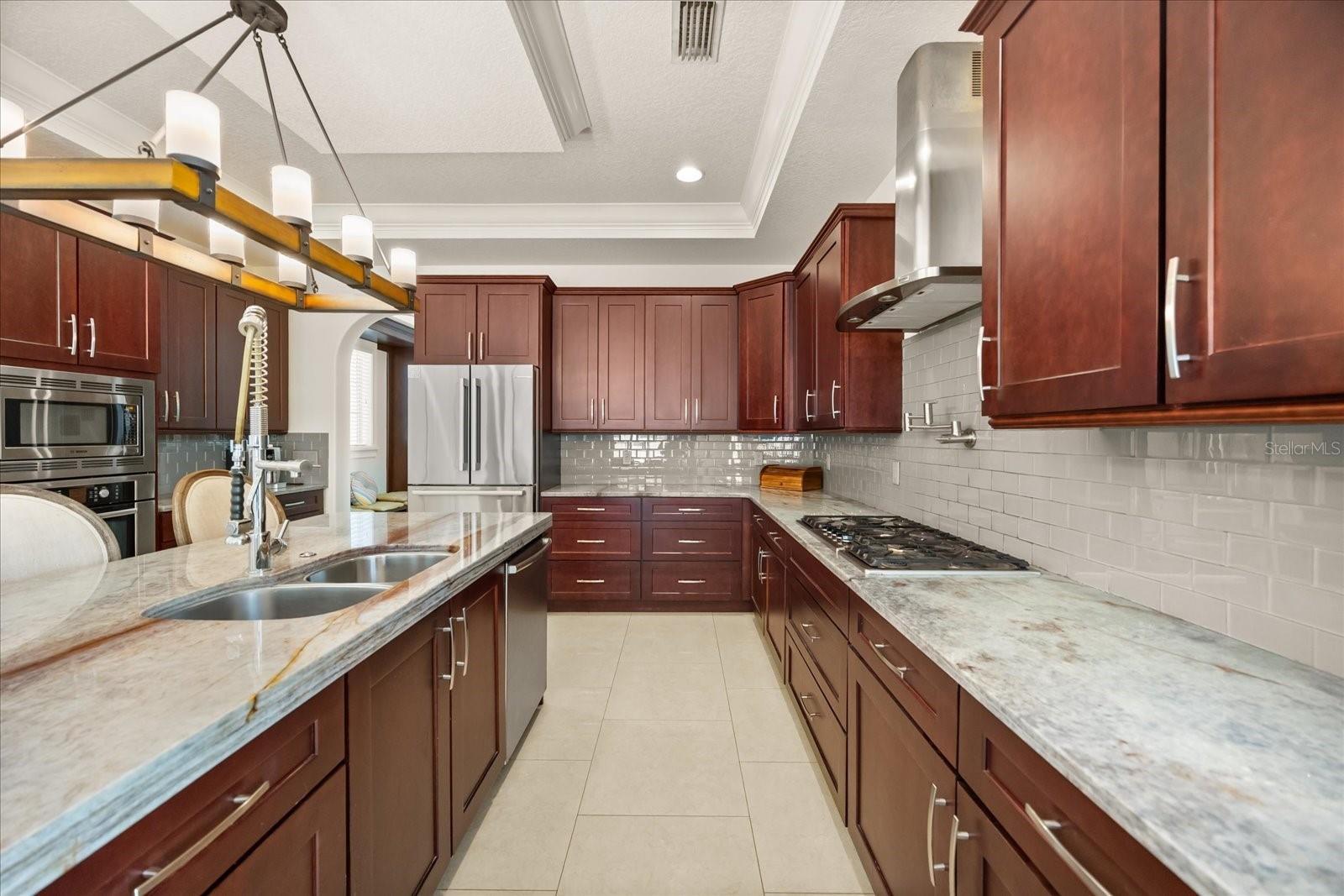 12411 MONTALCINO CIR