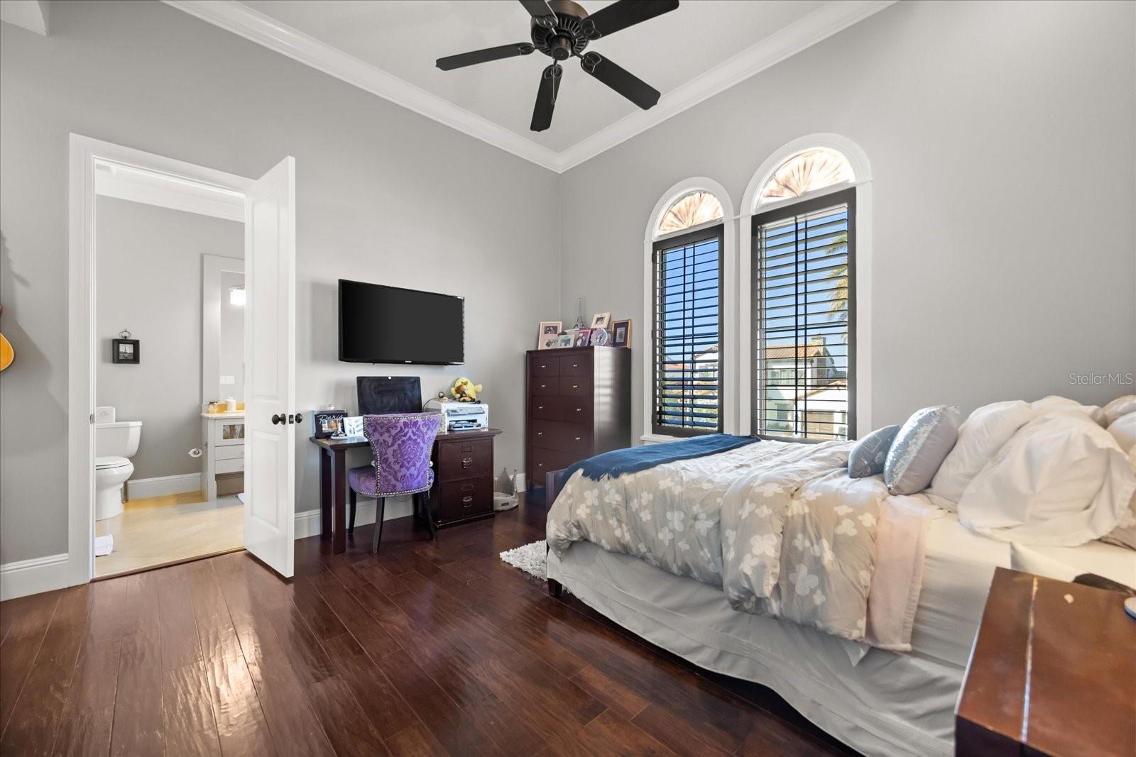 12411 MONTALCINO CIR