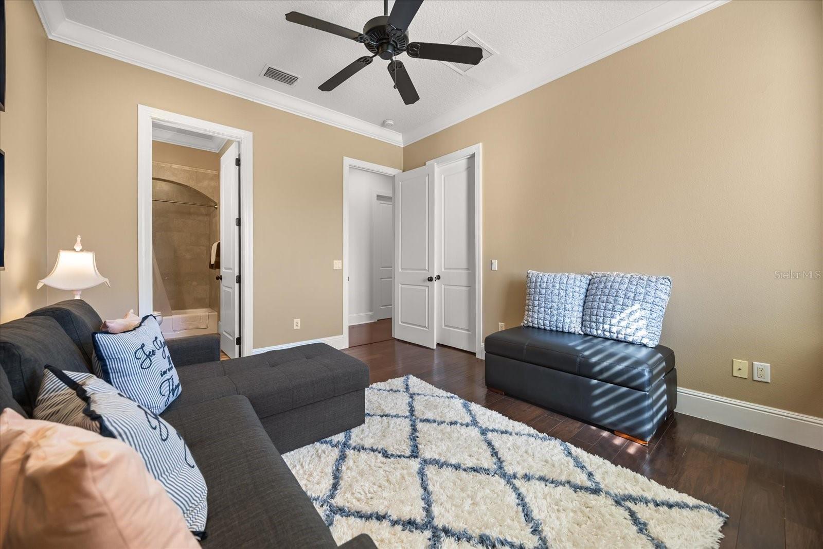 12411 MONTALCINO CIR