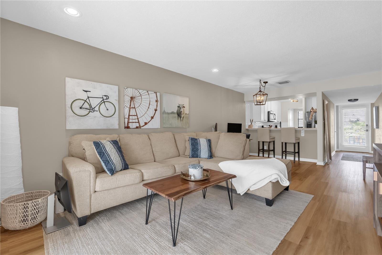 2916 PLAZA TERRACE DRIVE #2916