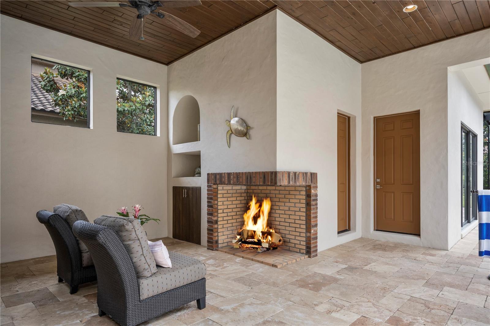 11418 WATERSTONE LOOP DR