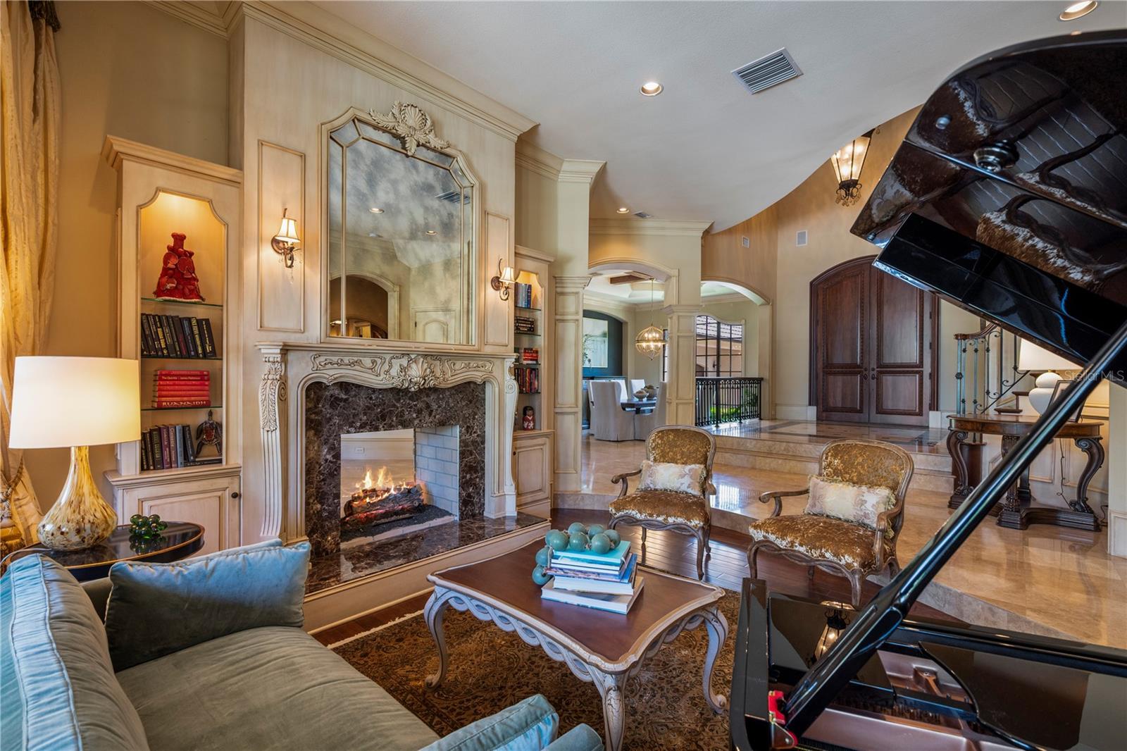 9121 TIBET POINTE CIR
