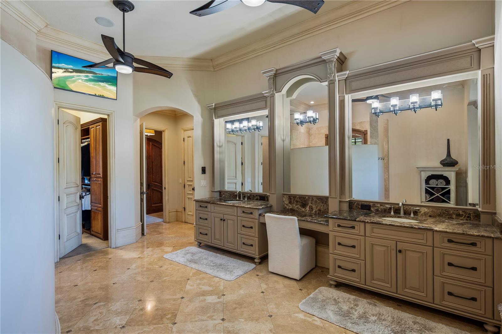 9121 TIBET POINTE CIR