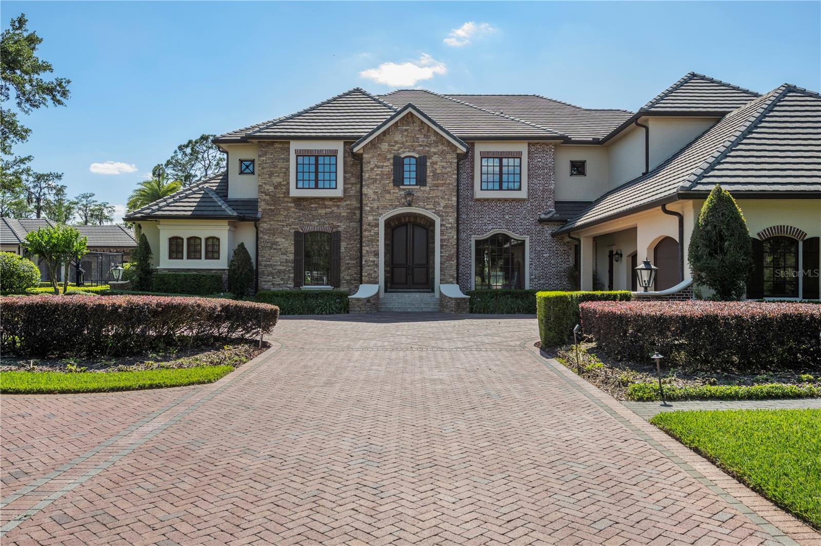 9121 TIBET POINTE CIR