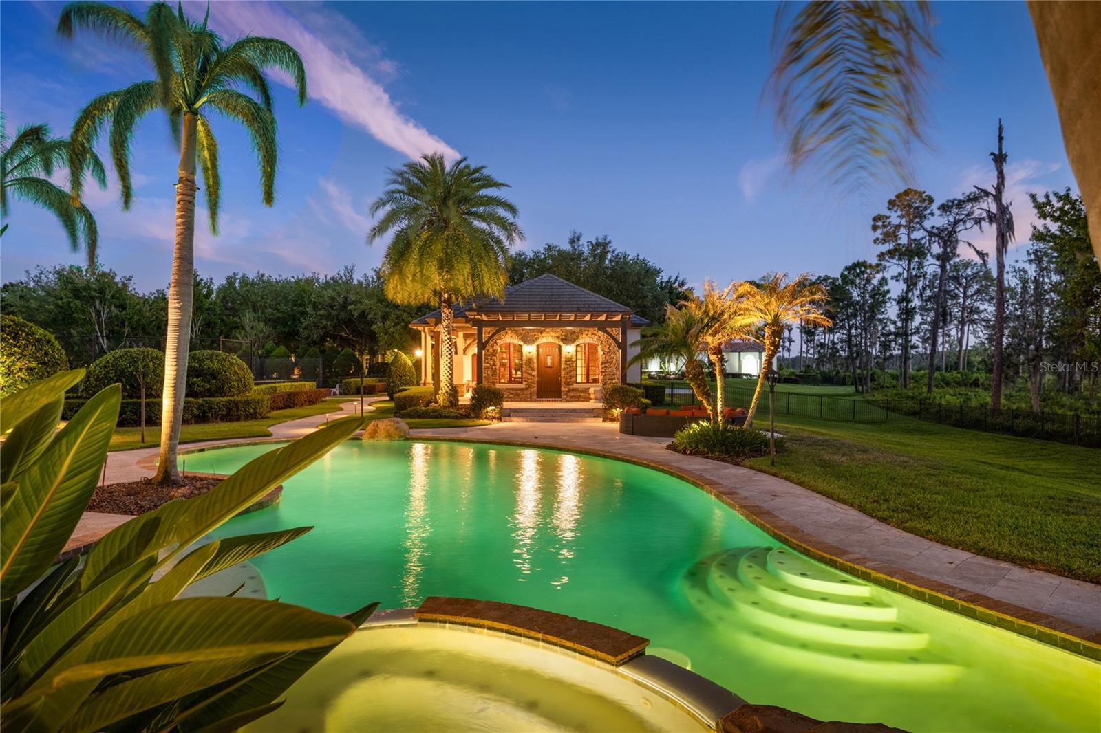 9121 TIBET POINTE CIR