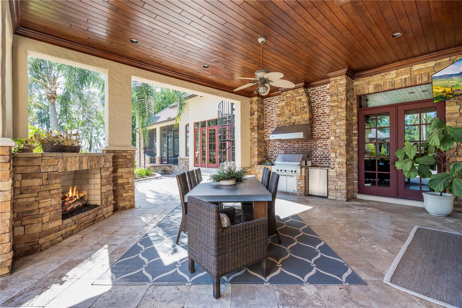 9121 TIBET POINTE CIR