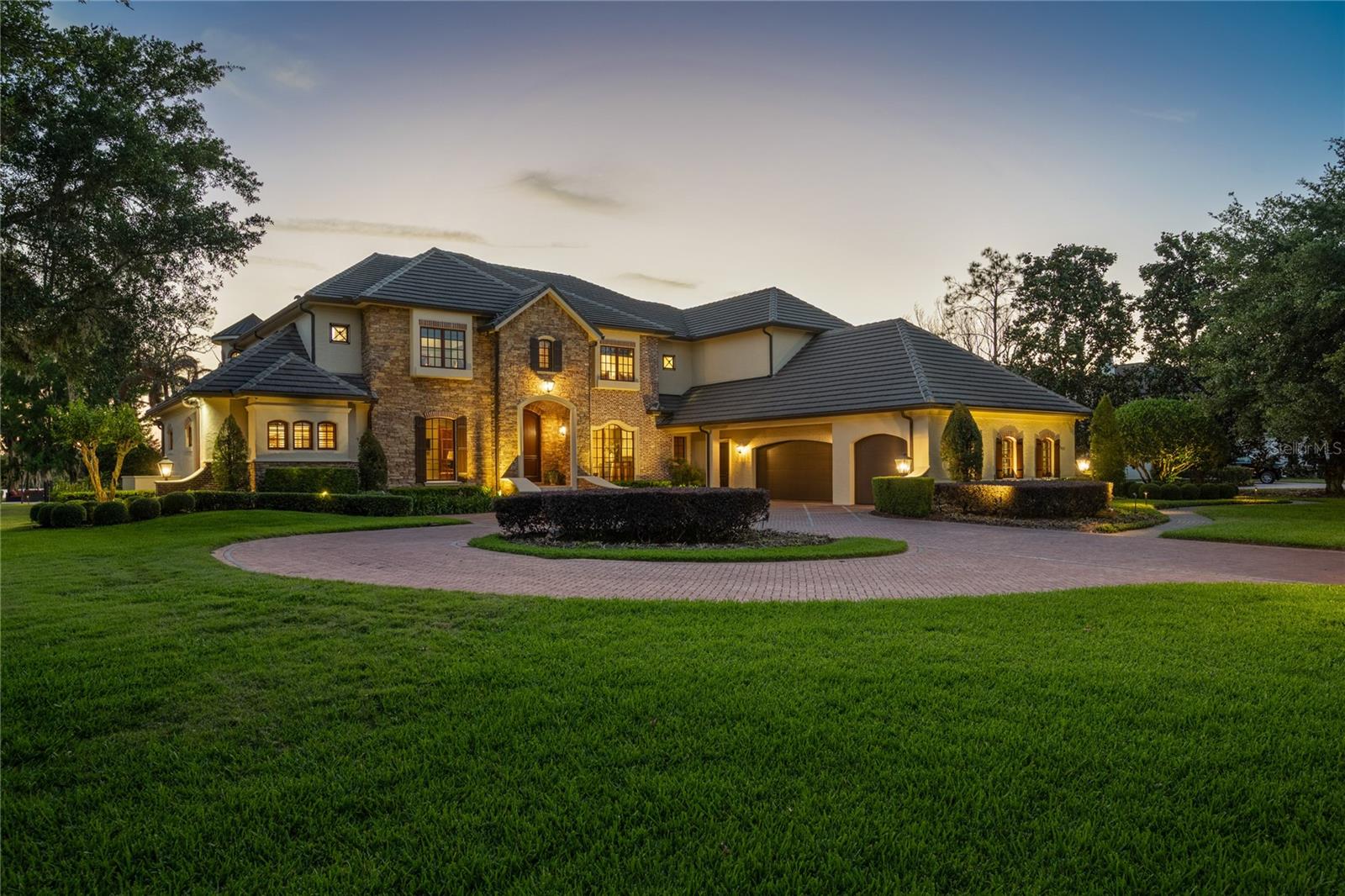 9121 TIBET POINTE CIR