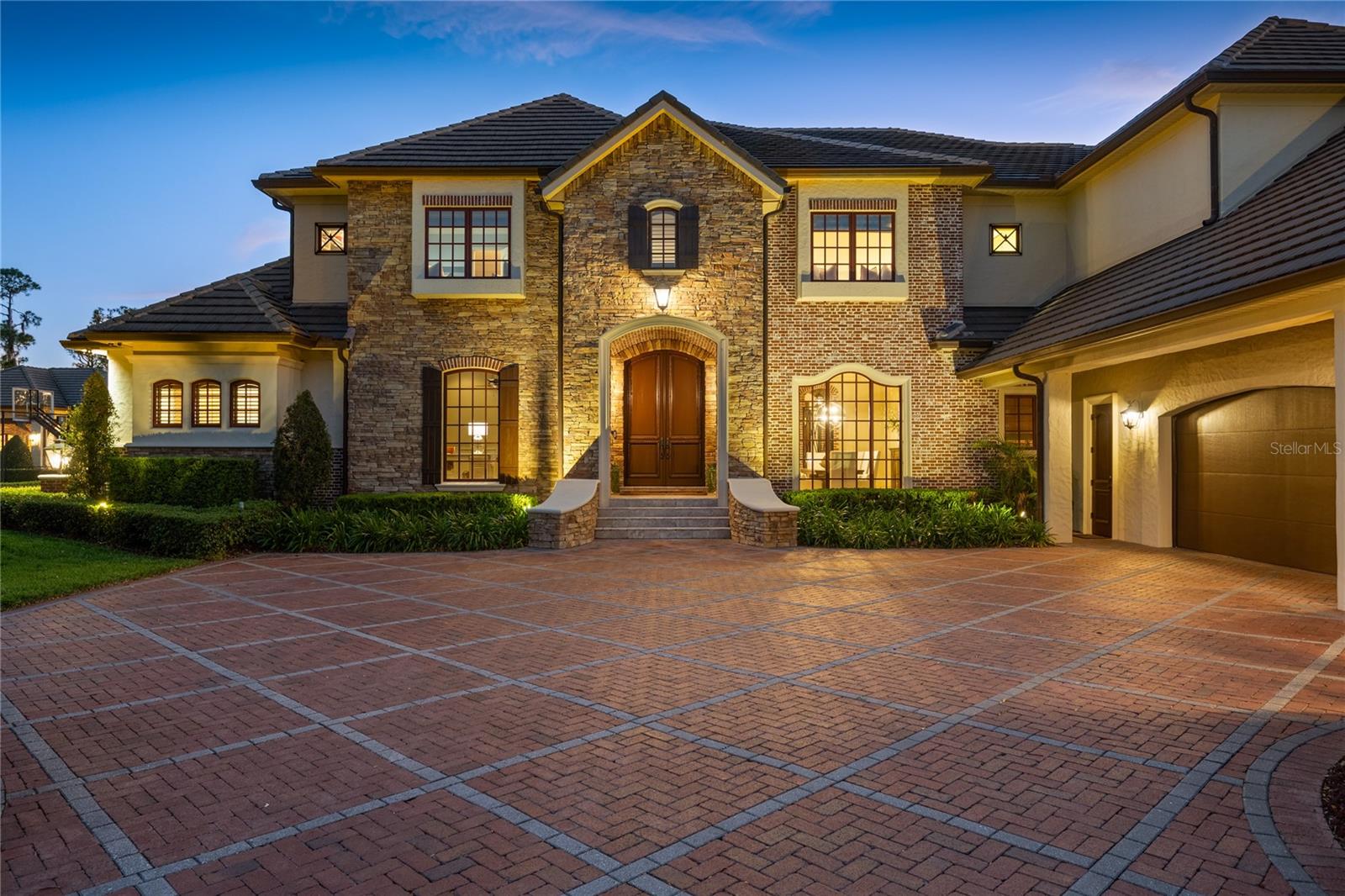 9121 TIBET POINTE CIR