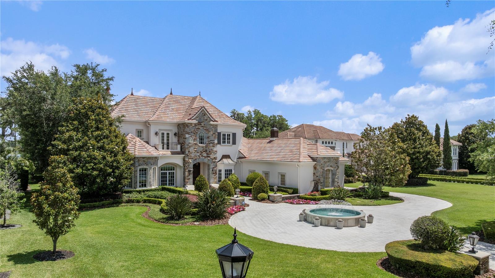 9349 TIBET POINTE CIR