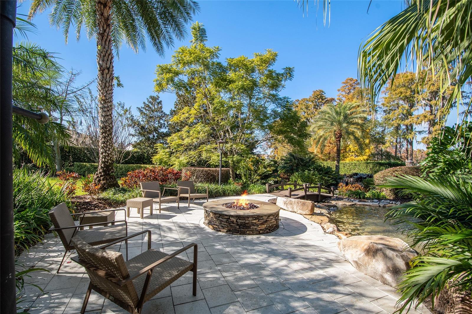 9349 TIBET POINTE CIR