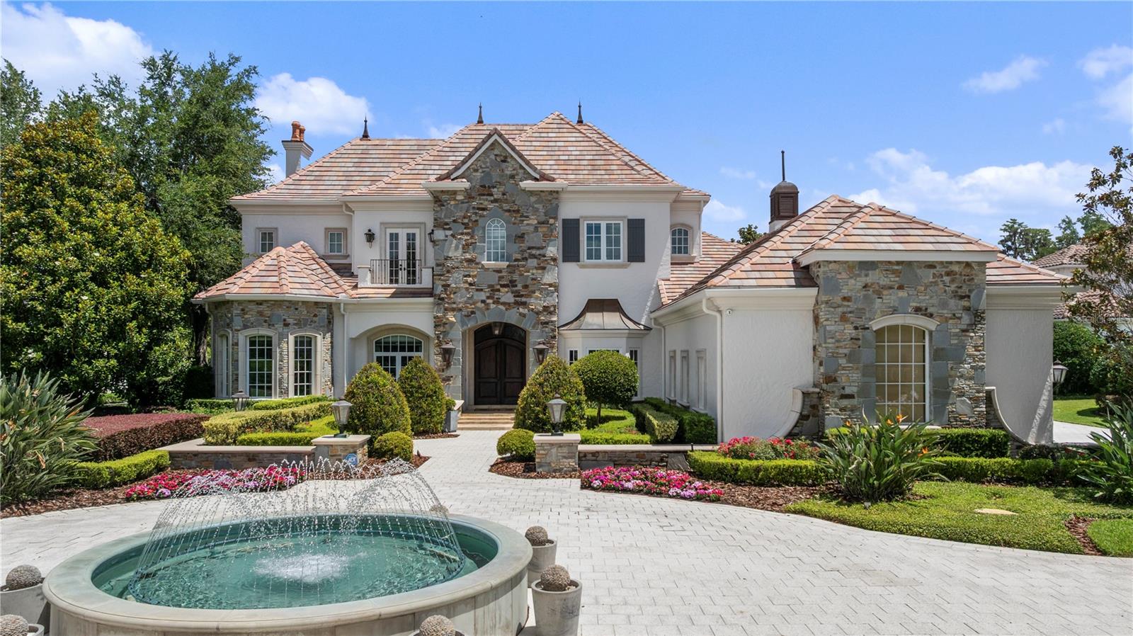 9349 TIBET POINTE CIR