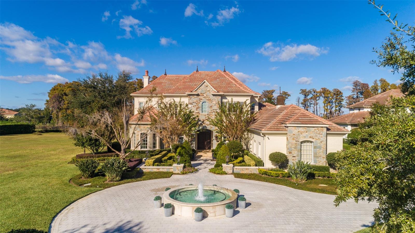 9349 TIBET POINTE CIR