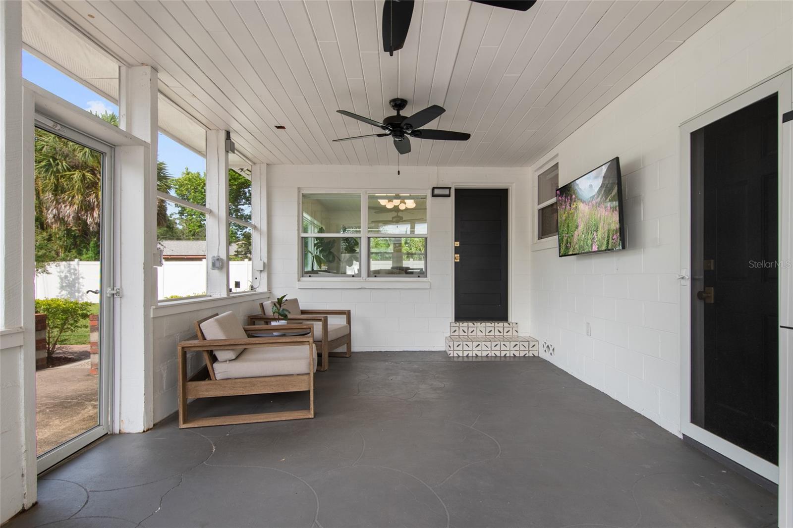 3715 WREN LANE