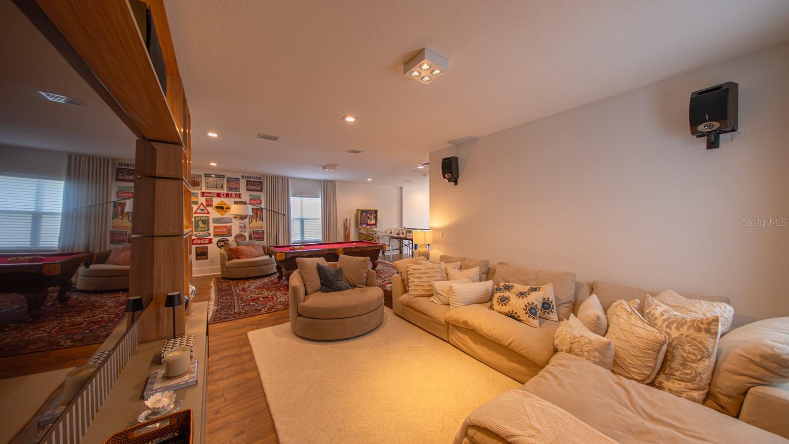 15717 VETTA DR