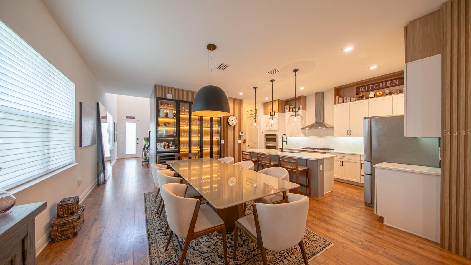 15717 VETTA DR