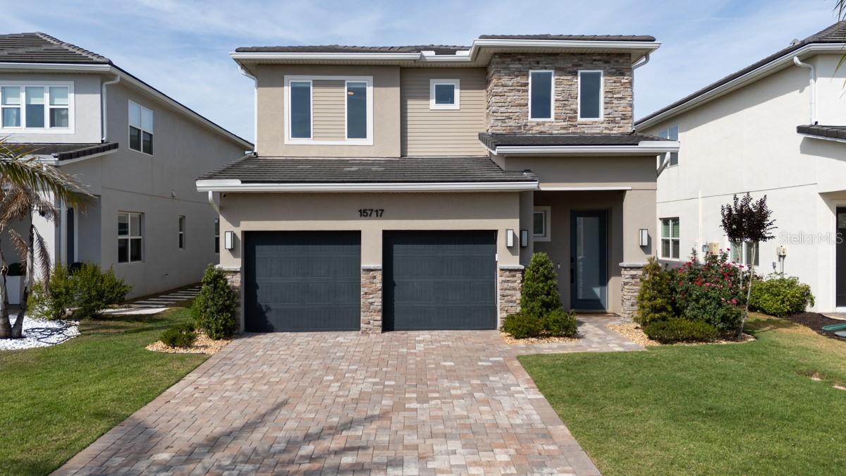 15717 VETTA DR