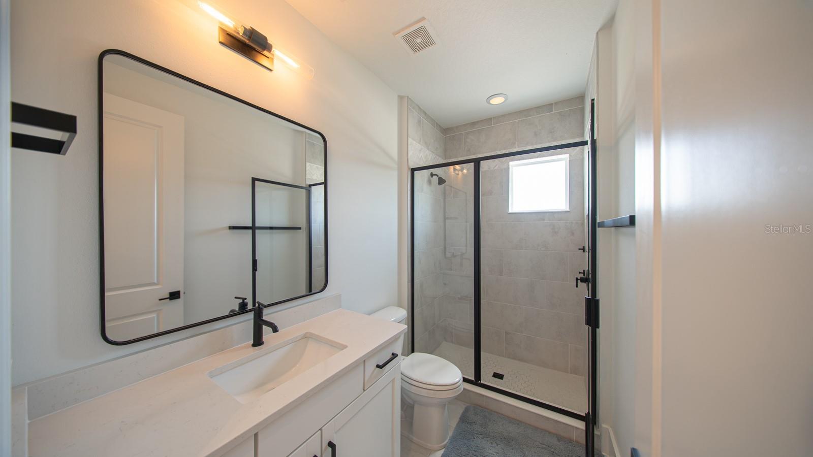 15717 VETTA DR
