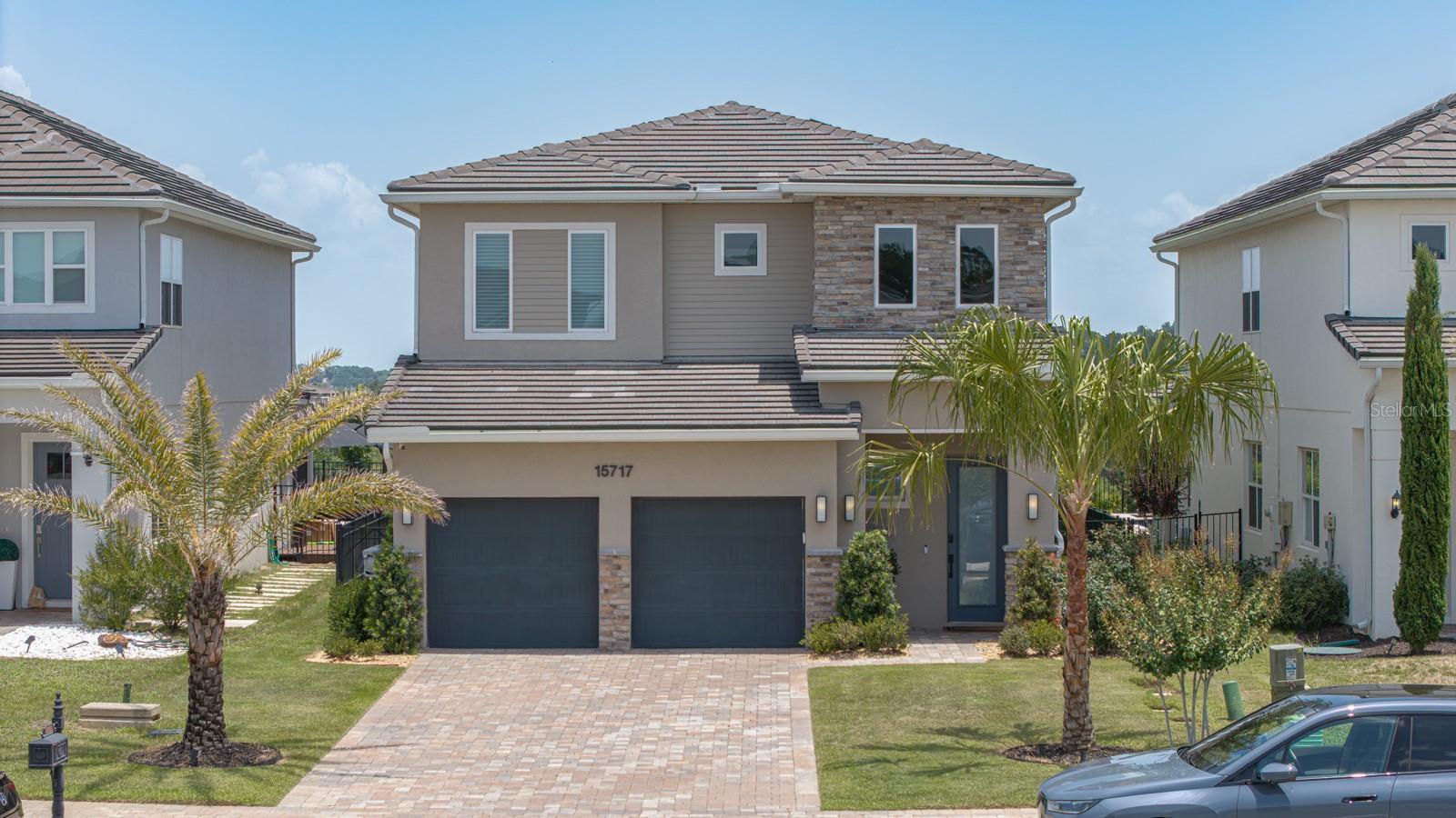 15717 VETTA DR