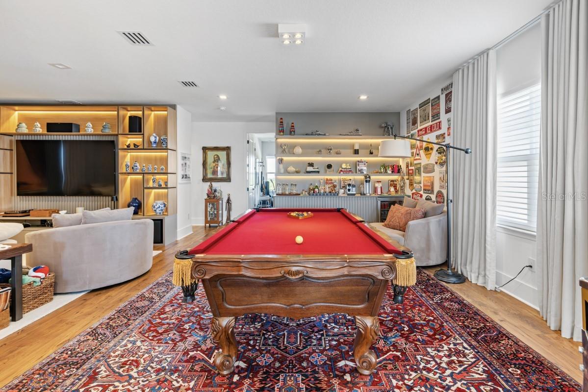 15717 VETTA DR