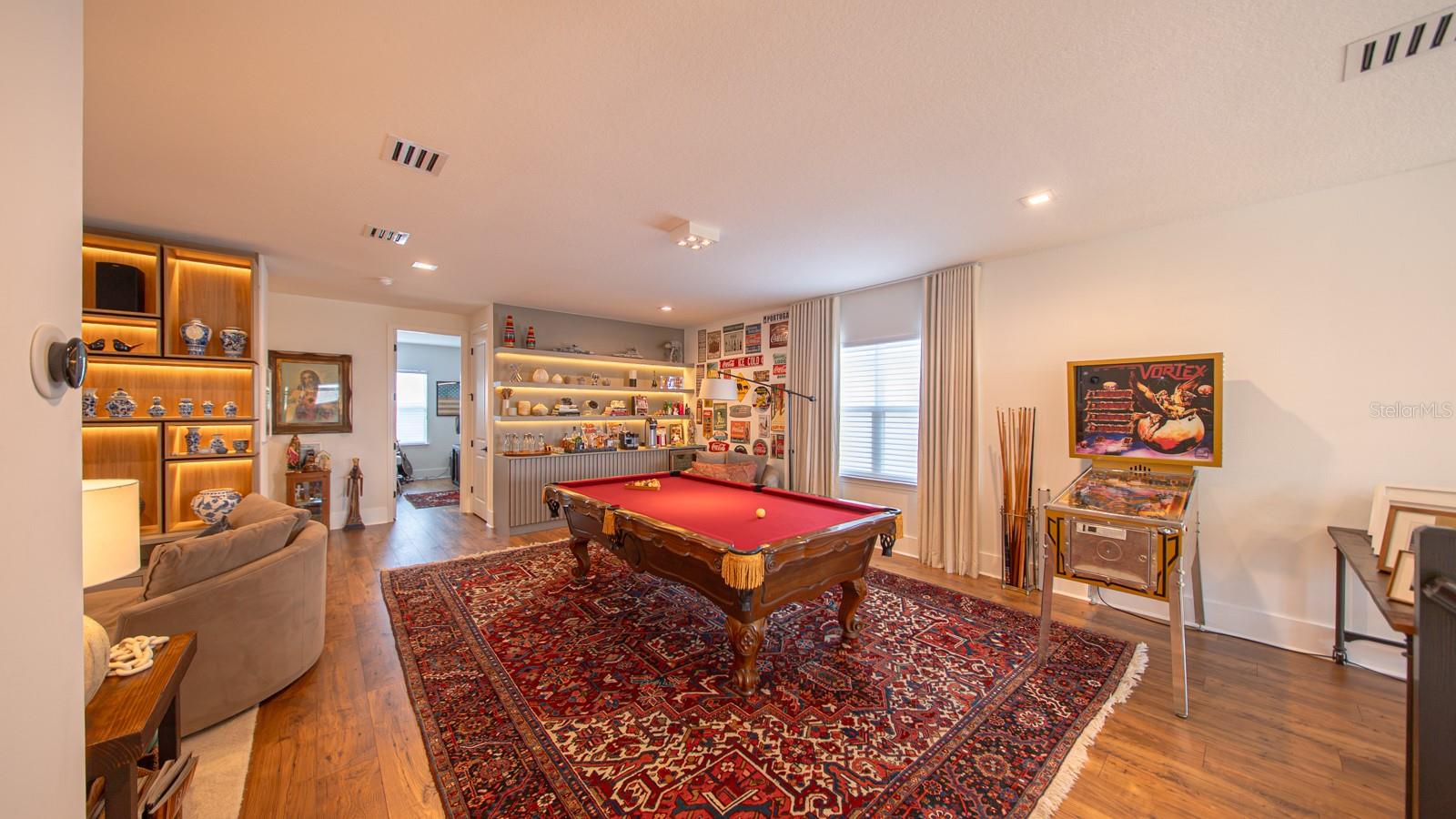 15717 VETTA DR