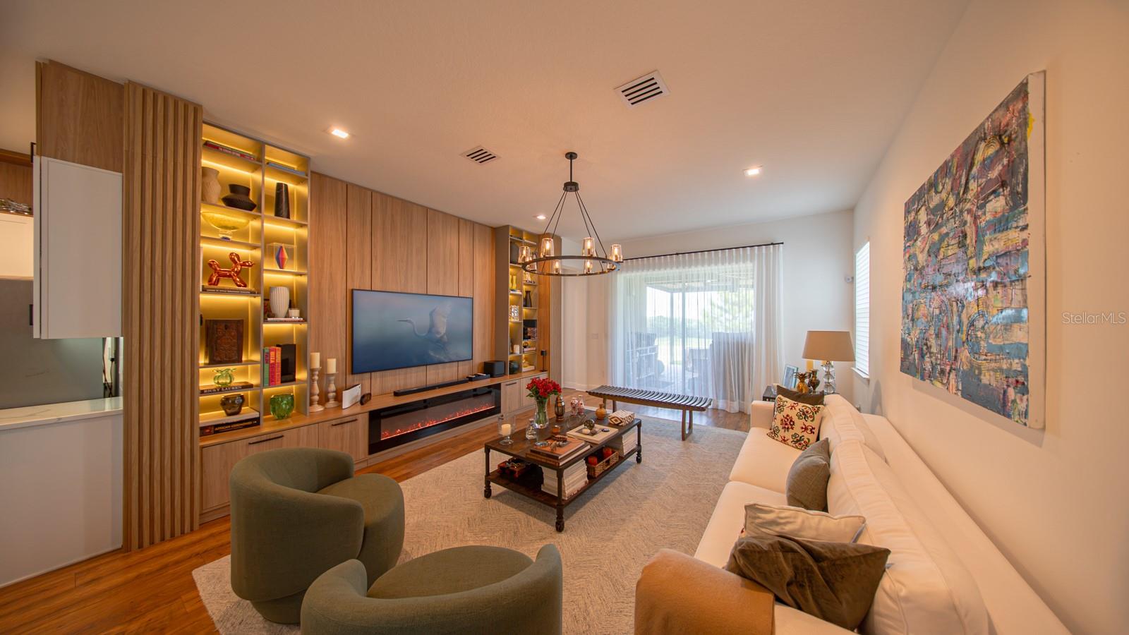 15717 VETTA DR